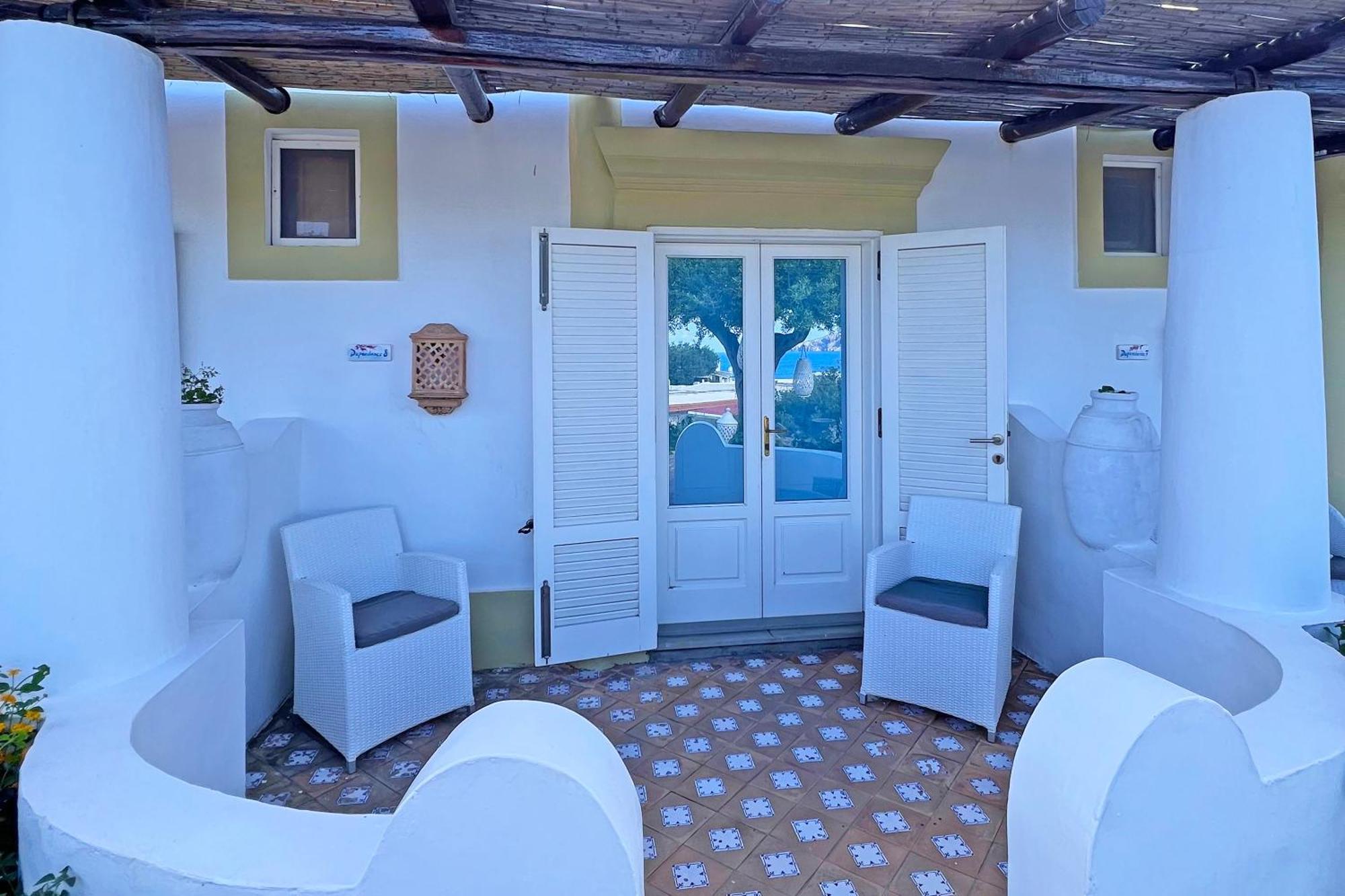 Dependance La Caletta Hotel Panarea Ngoại thất bức ảnh