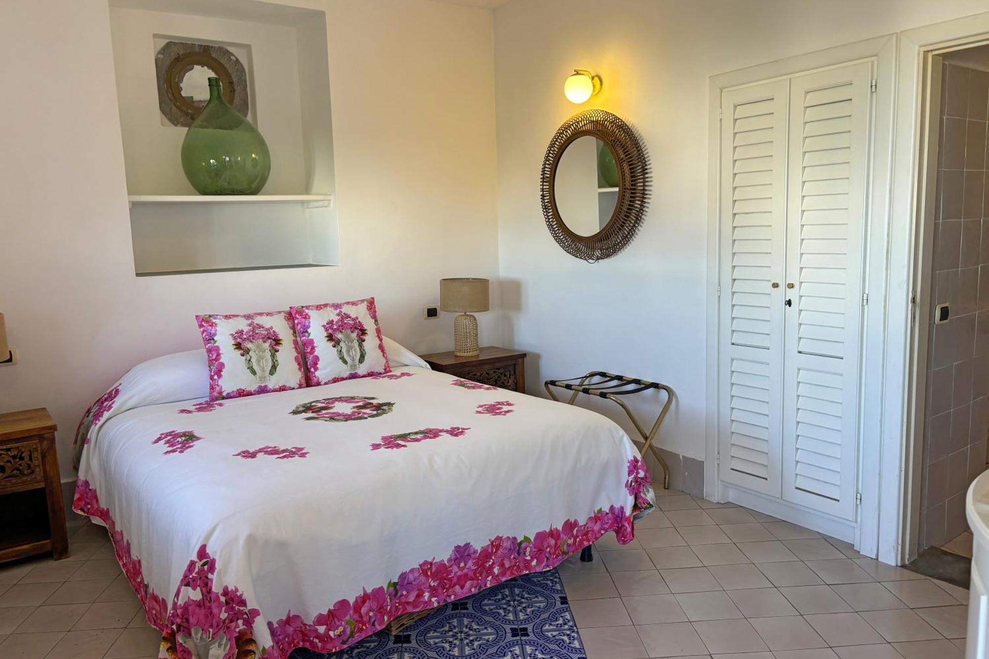 Dependance La Caletta Hotel Panarea Ngoại thất bức ảnh