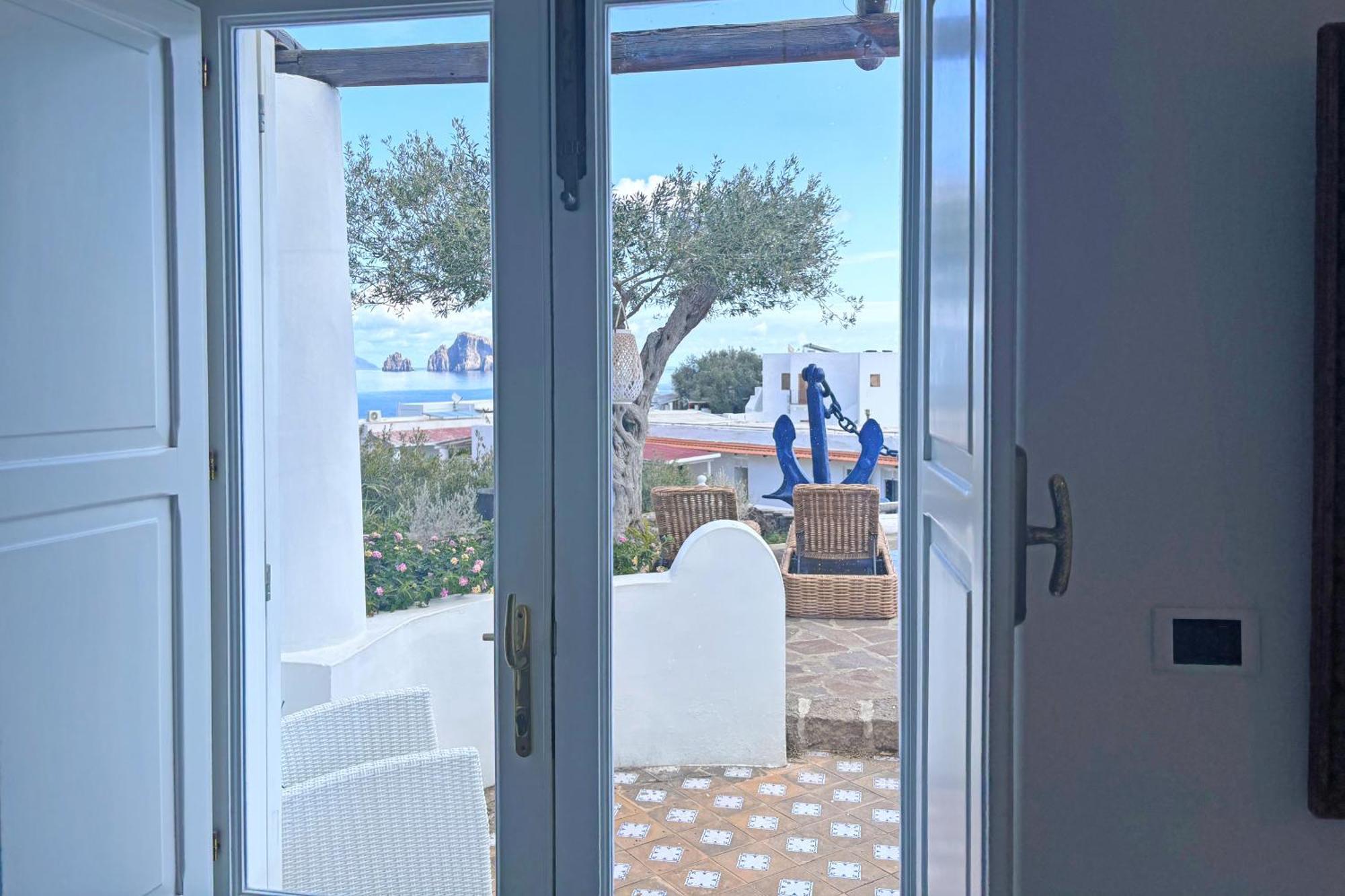 Dependance La Caletta Hotel Panarea Ngoại thất bức ảnh